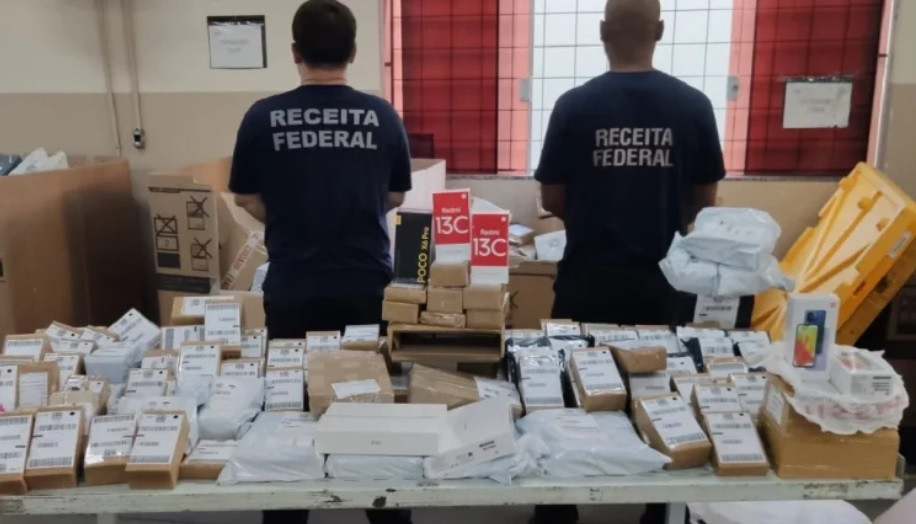 Aduana: Analistas-Tributários da Receita Federal atuam na retenção de mercadorias avaliadas em R$ 1 milhão